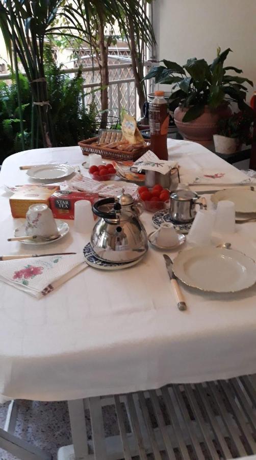B&B Leo'S Cagliari Esterno foto